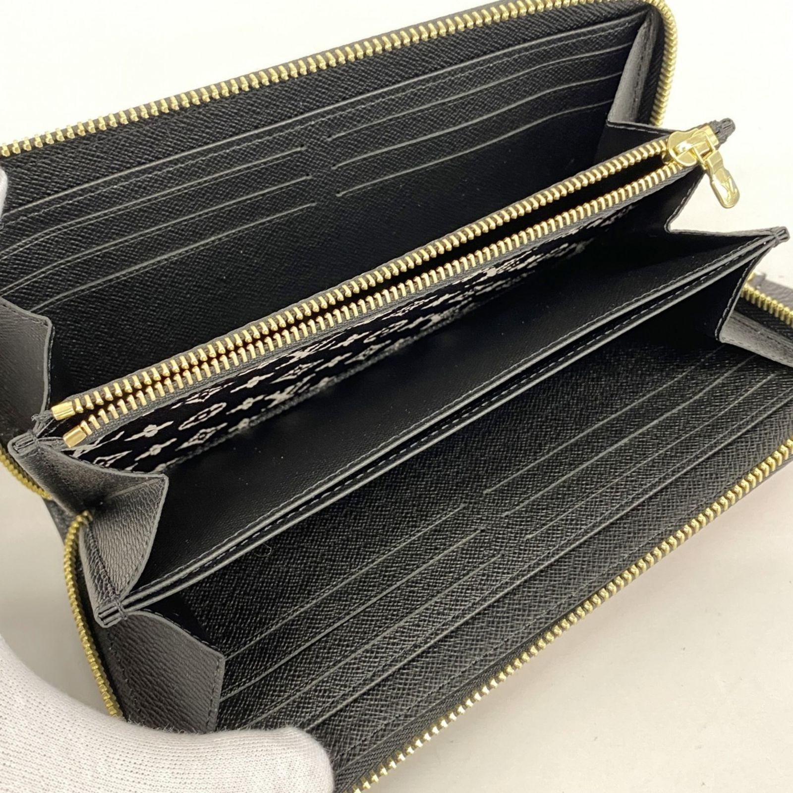 IC搭載【美品】ルイヴィトン クラフティ　ジッピー ウォレットM69436 LOUIS VUITTON VUITTON/ルイ・ヴィトン ジッピーウォレット