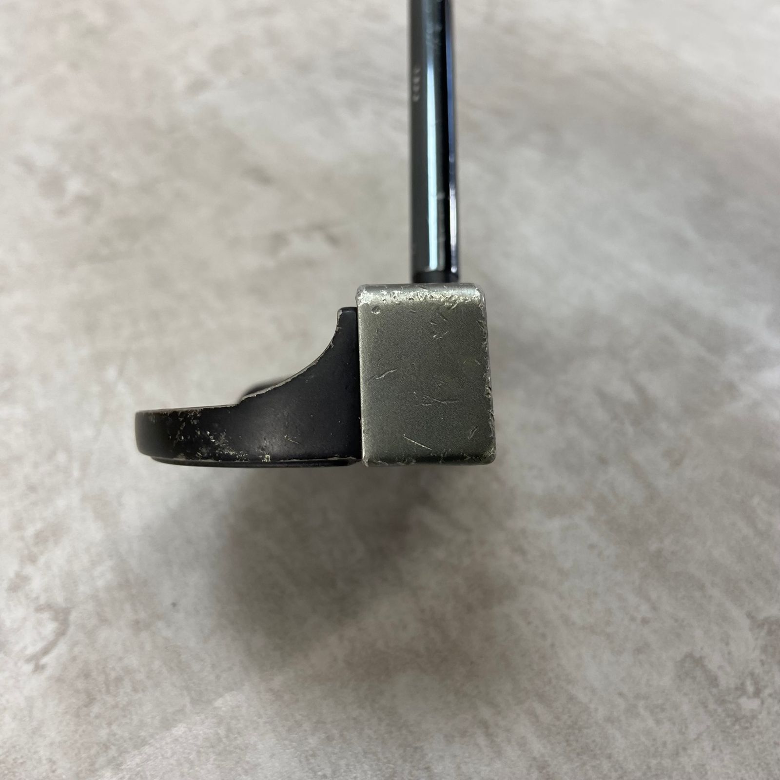 PRGR - PRGR　プロギア　Silver-Blade　03Cs シルバーブレ－ド　メンズゴルフパター　カーボン　右利き用　PT　ヘッドカバー　33インチ　546g プロギア Silver-Blade（シルバーブレード）03CS パターの試打