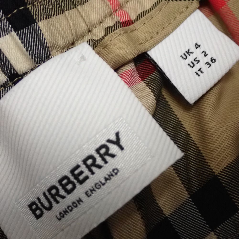 2枚セット Burberry チェック マフラー ベージュ ネイビー バーバリー Burberry チェック柄マフラー ベージュ - メルカリ