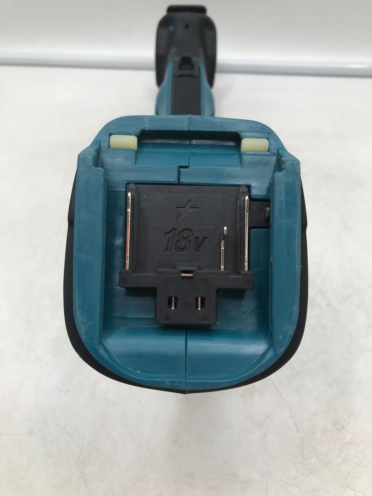18v充電式レシプロソー