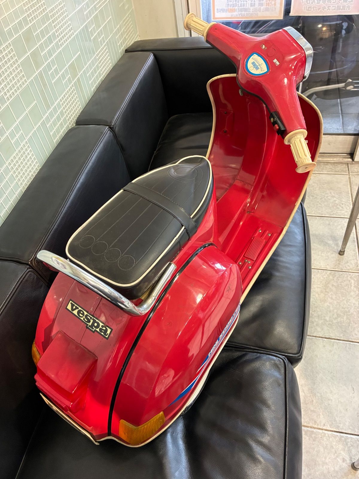 スチール製ミニベスパ‼️RED‼️ - メルカリ