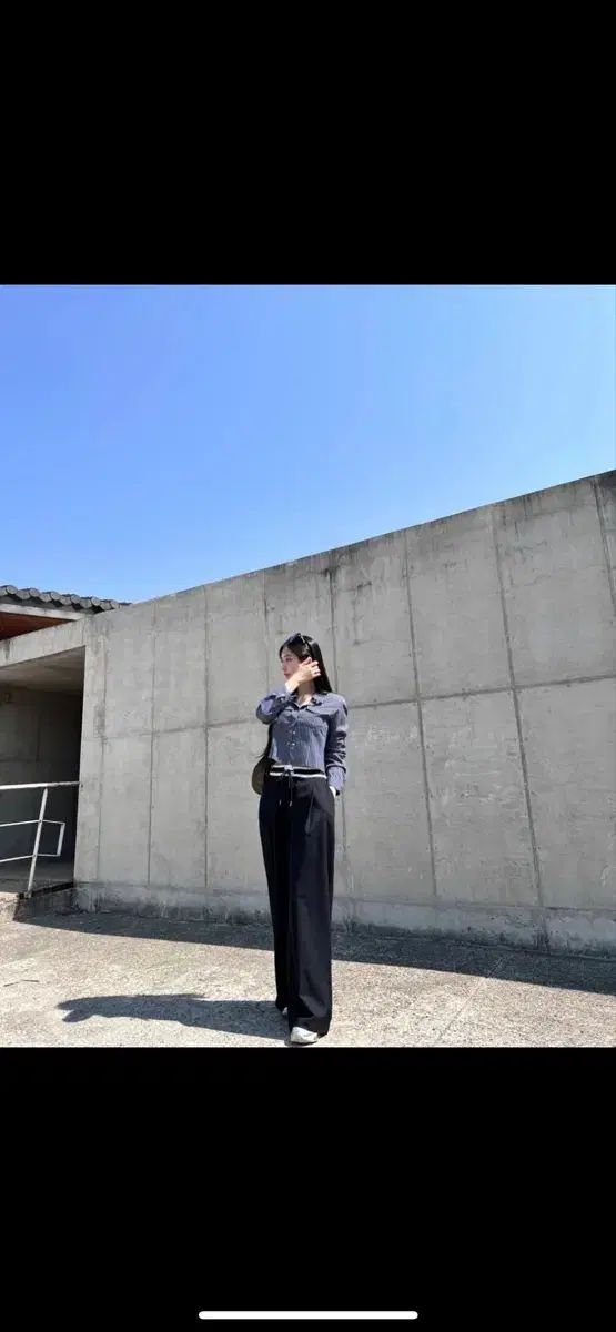 ネイビー