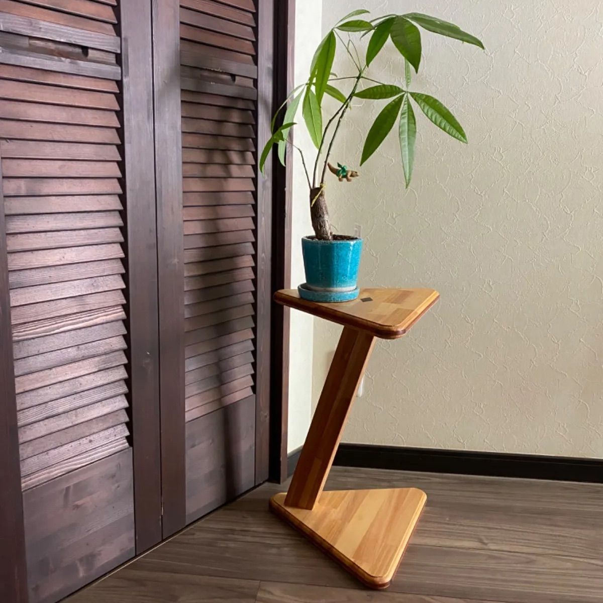 Reclaimedworks 三角 古材テーブル サイドテーブル