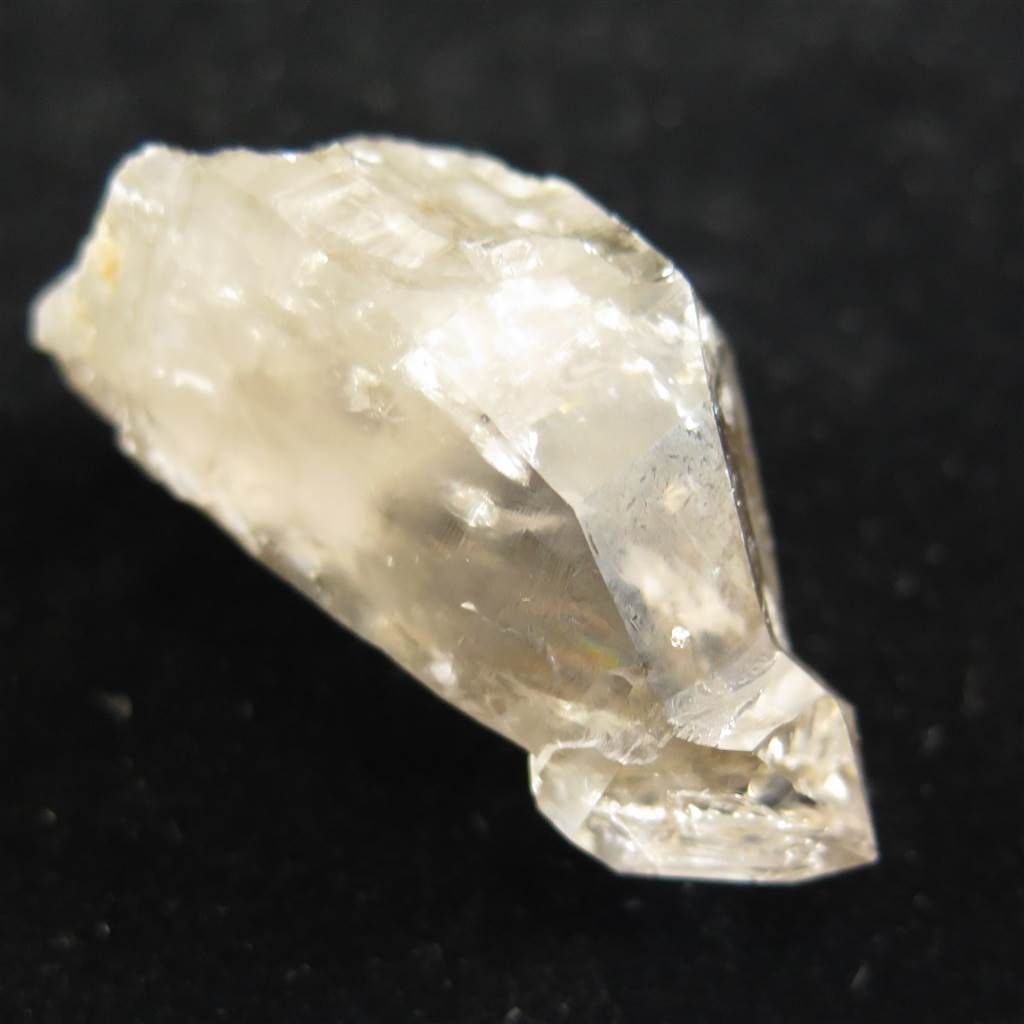 山梨県 黒平産 超クリアなスモーキークォーツ 山梨県甲府市黒平町大株沢産スモーキークォーツ｜ファイン