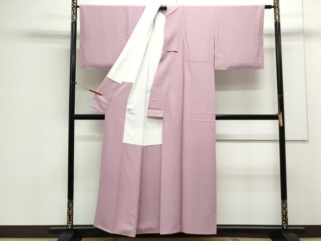 上質な色無地 石竹色