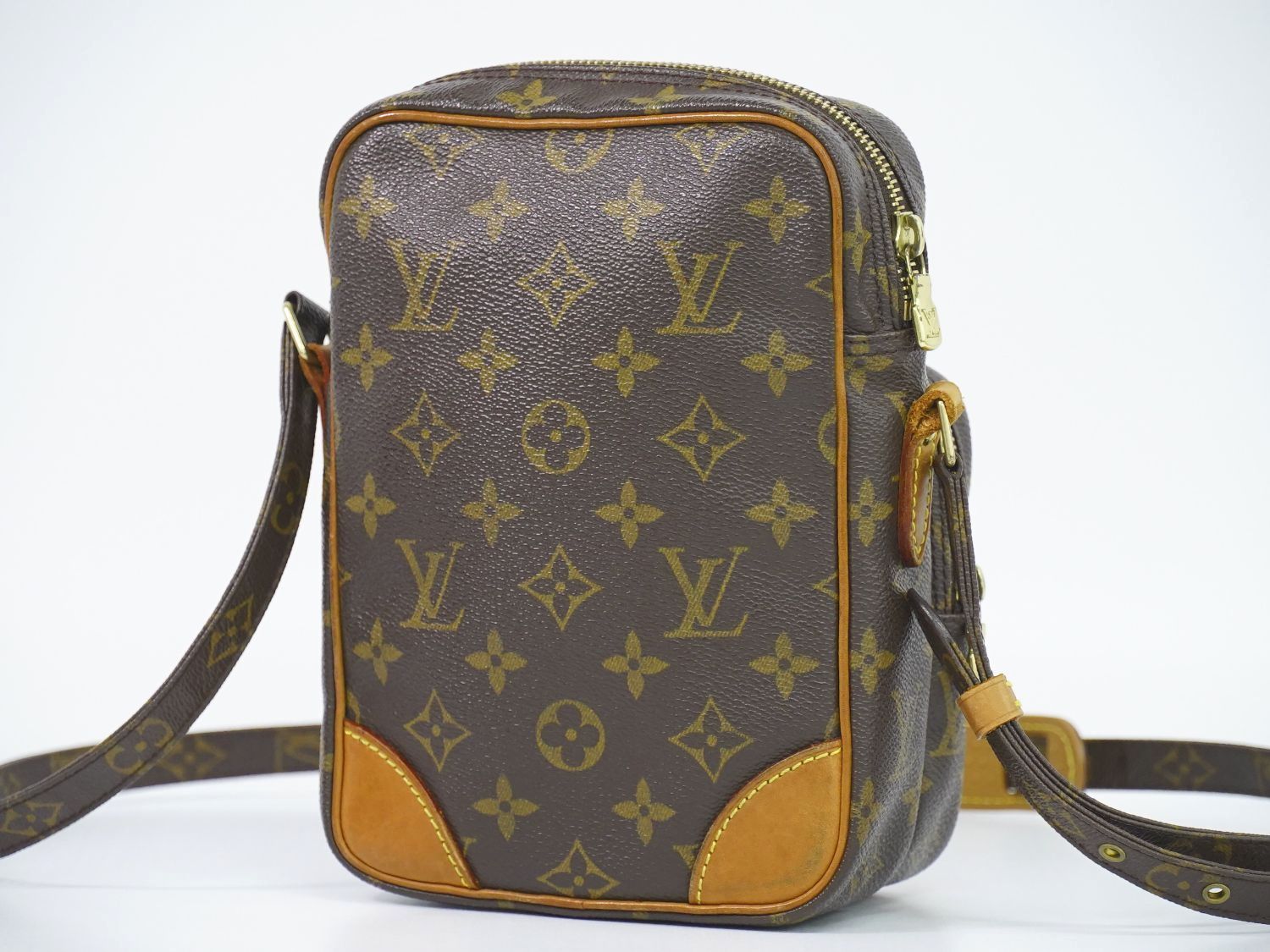 LOUIS VUITTON モノグラム アマゾン ショルダーバッグ M45236 ルイ