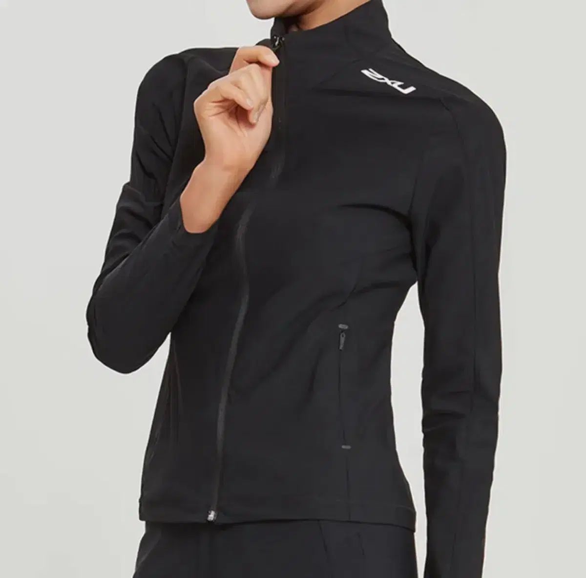 2XU レディース ブラック 実行しています ジャケット