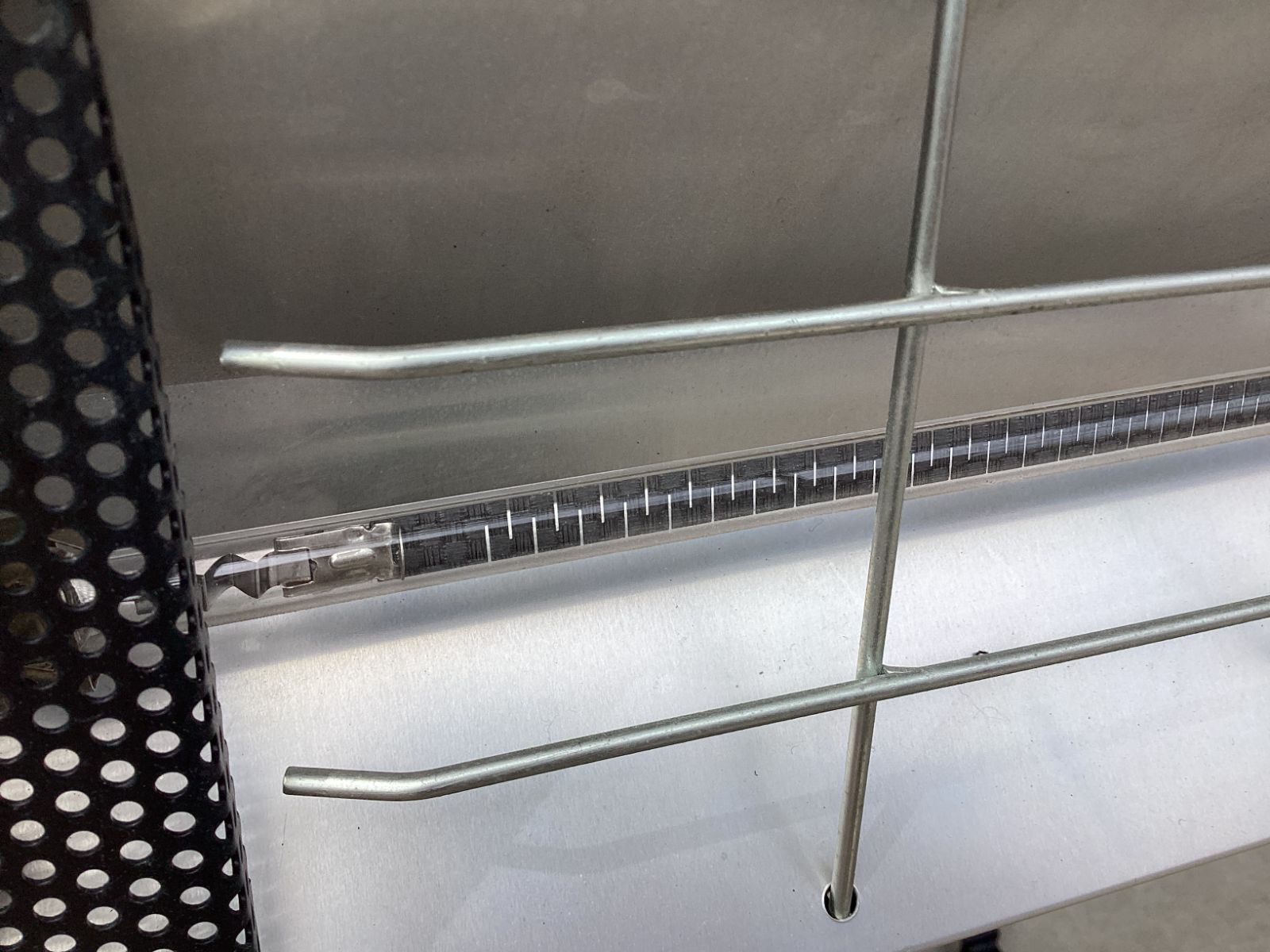 カーボンヒーター