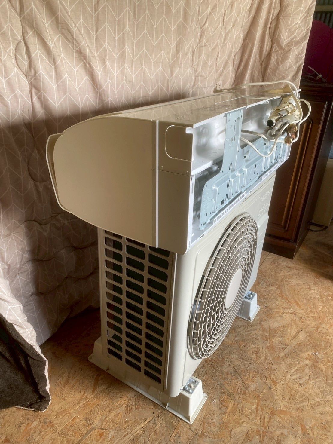 【成約済み】エアコン/室外機2024年製RAS-C22N/RAC-C22N 成約済み】エアコン/室外機2024年製RAS-C22N/RAC-C22N