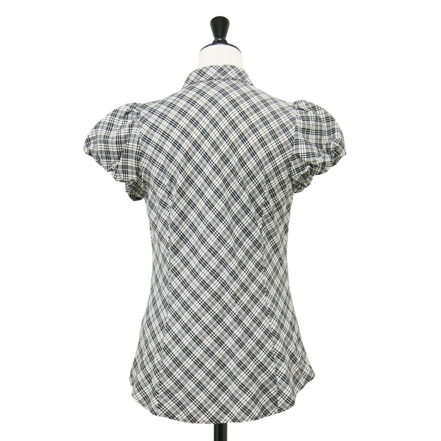 BURBERRY BLUE LABEL - Burberry Blue Label(バーバリーブルーレーベル) 半袖シャツブラウス サイズ38 M レディース - 黒 未使用品 バーバリーブルーレーベル BURBERRY BLUE LABEL シャツ
