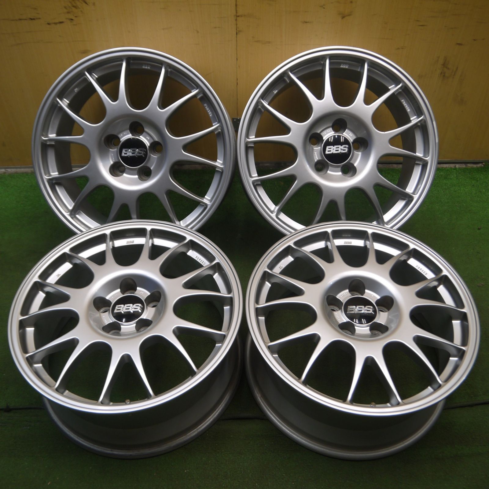 送料無料* キレイ☆トヨタ 200系 クラウン 純正 OP BBS RG504 ホイール 18インチ 18×8J PCD114.3/5H☆4041915Hホ  - メルカリ