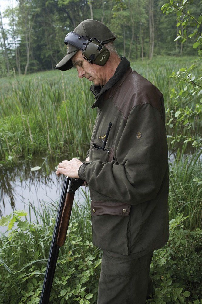 Howard Leight by HoneywellImpact Sport Electronic Earmuff インパクトスポーツ エレクトリックイヤーマフ R-01526 並行輸入品 グリーン [並行輸入品]