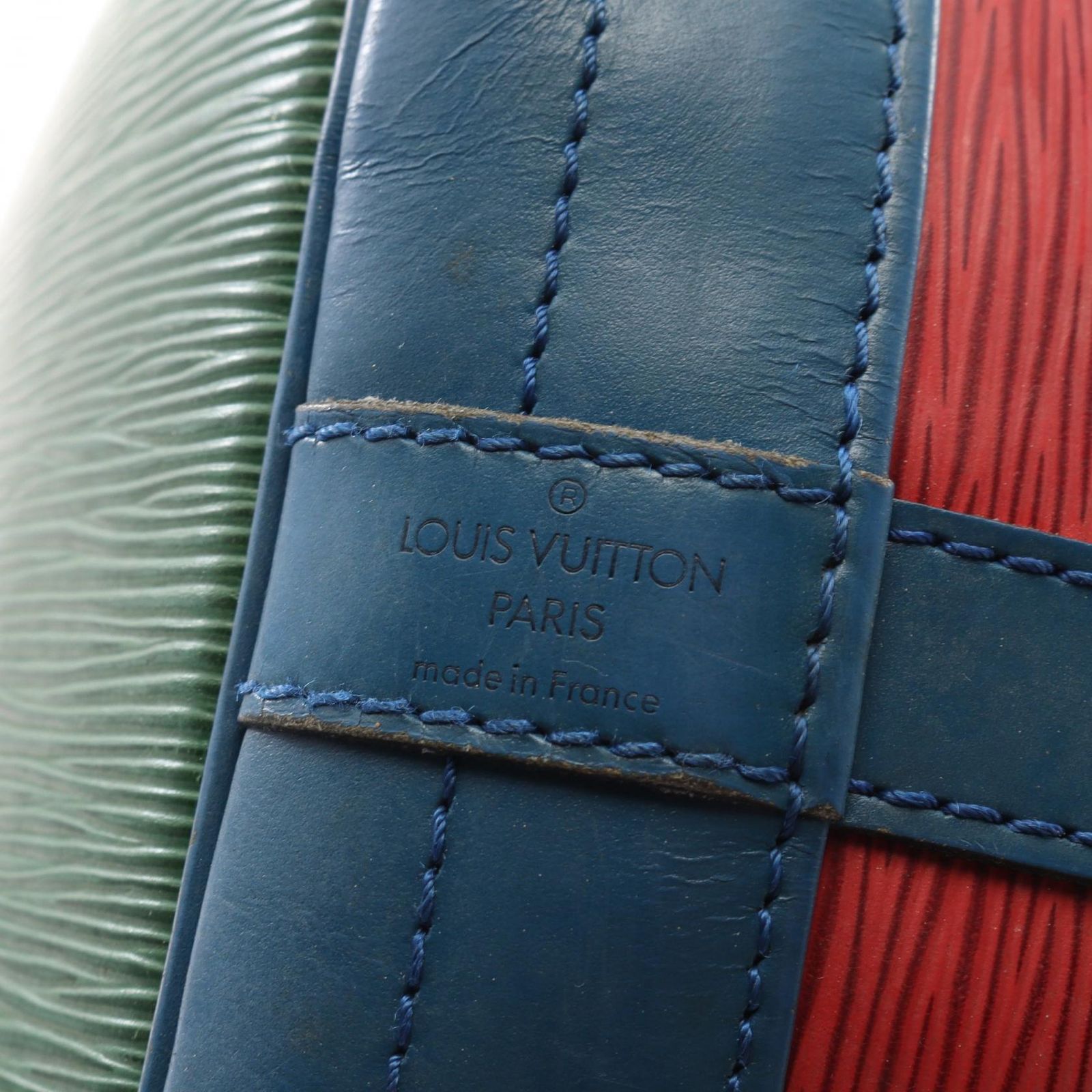ルイ・ヴィトンノエボルネオブルー