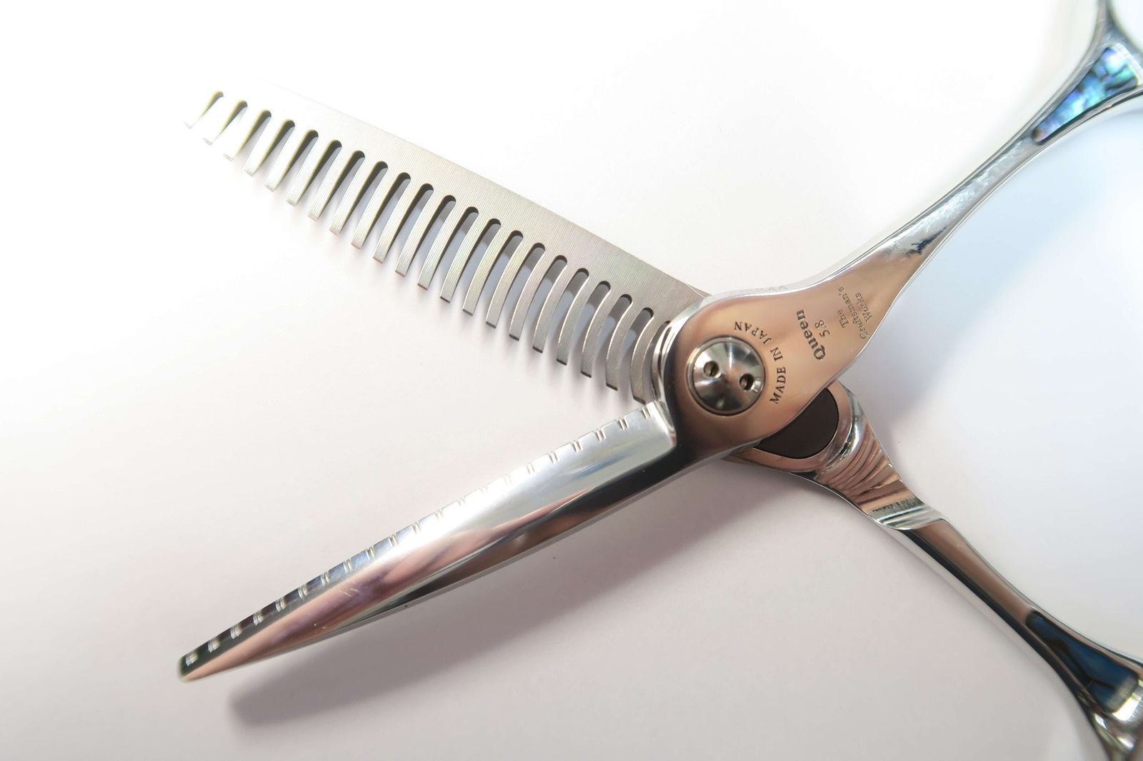 トギノンNEO Queen R28-8 5.8セニングシザー 刃物屋トギノン Queen Type-R 5.8 セニング 5.8インチ メガネハンドル