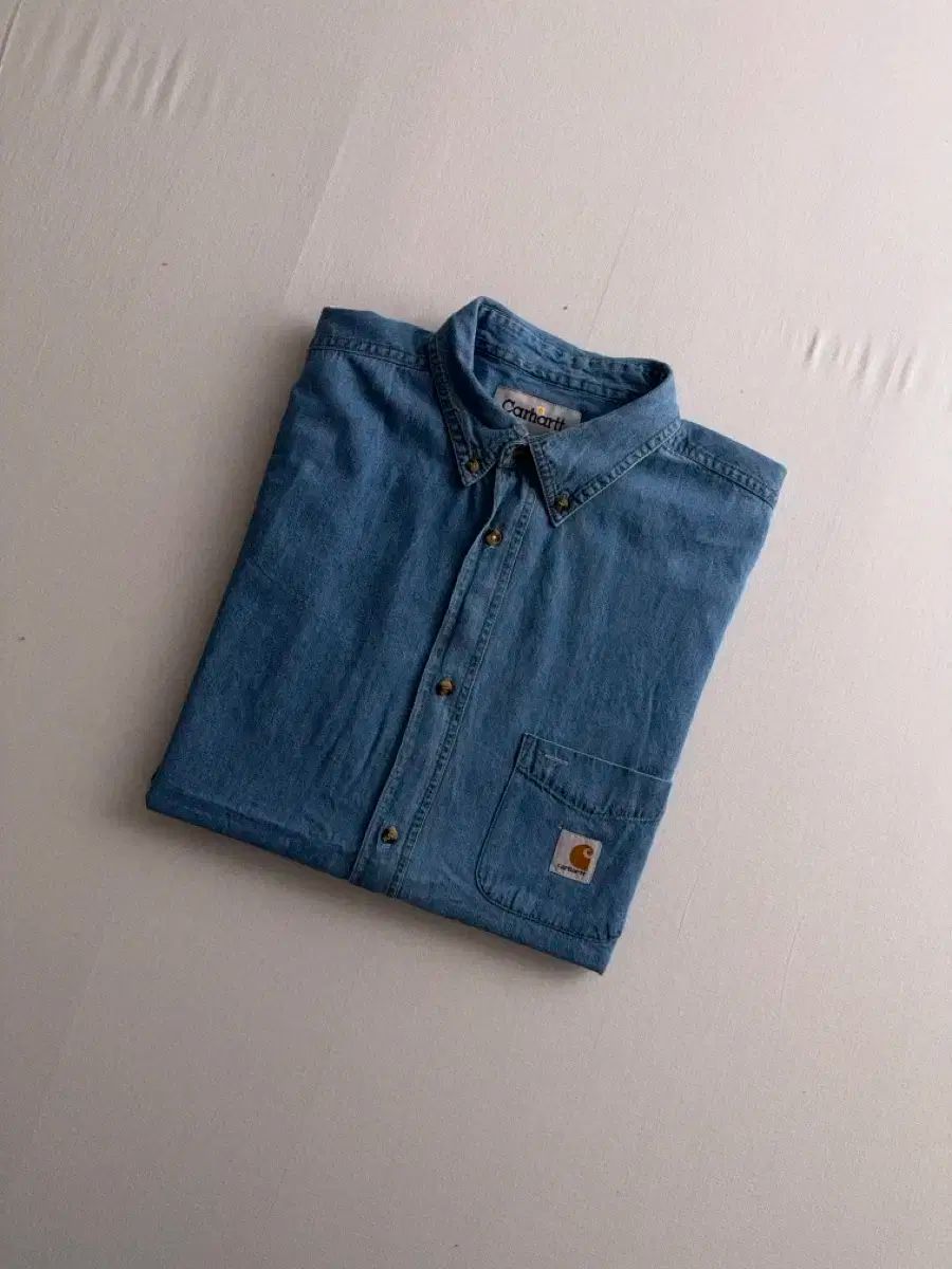 Carhartt カーハート リメイク ミディアムブルー V ポケット デニムショートスリーブシャツ