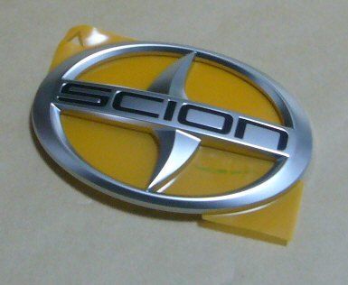 SCION iQ（KGJ，NGJ10）USAリヤエンブレム サイオンマーク
