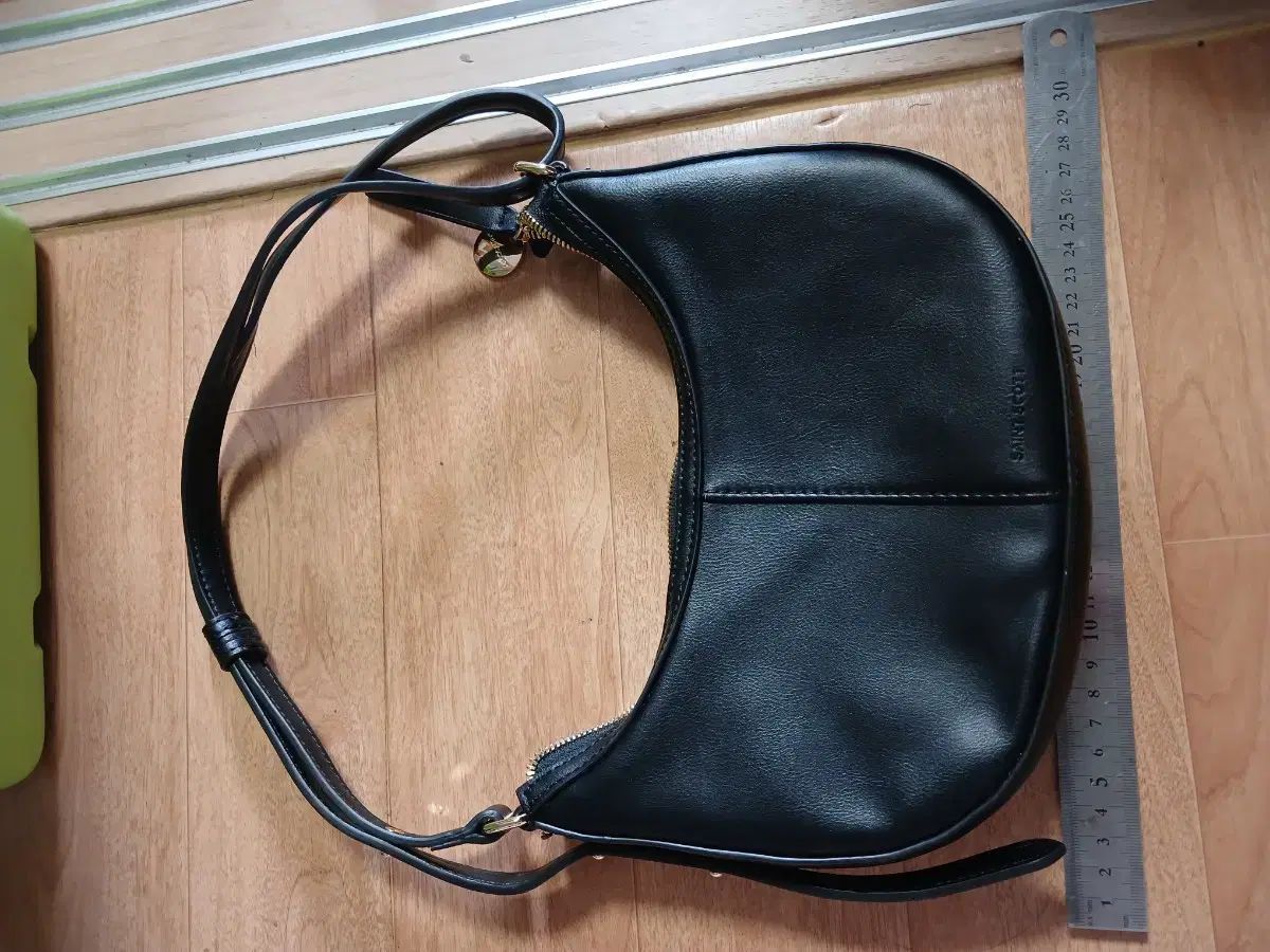 セントスコットロンドン St.Scott LONDON バッグ 未使用品 セントスコットロンドン St.Scott LONDON バッグ 未使用品の通販
