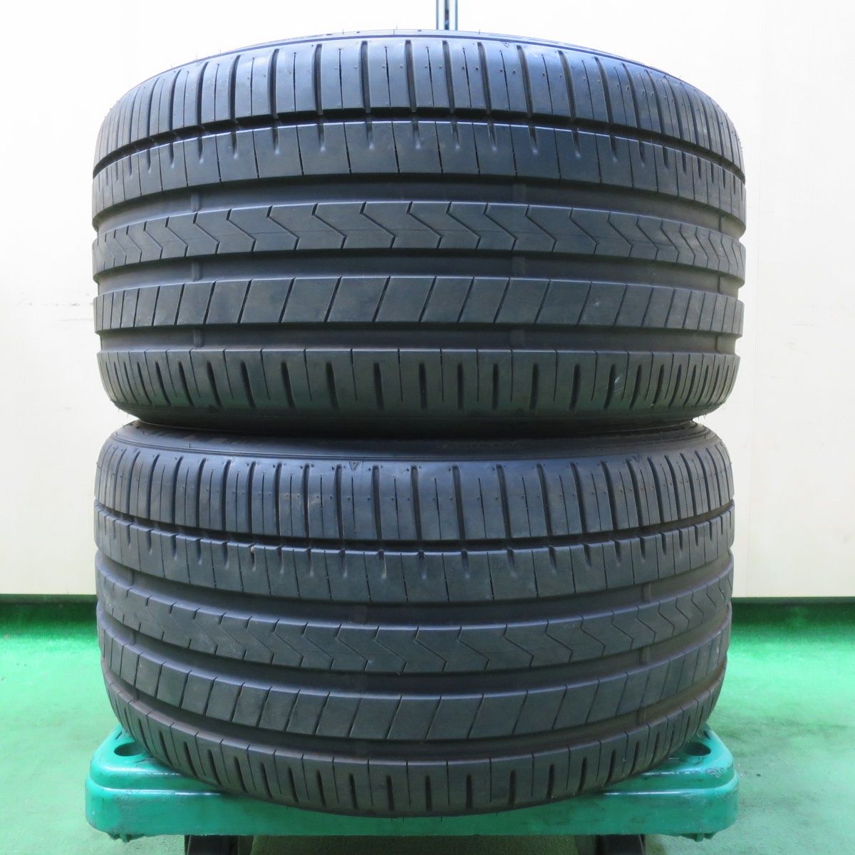 送料無料] バリ溝！8.5分☆275/30R20 ファルケン アゼニス FK510 