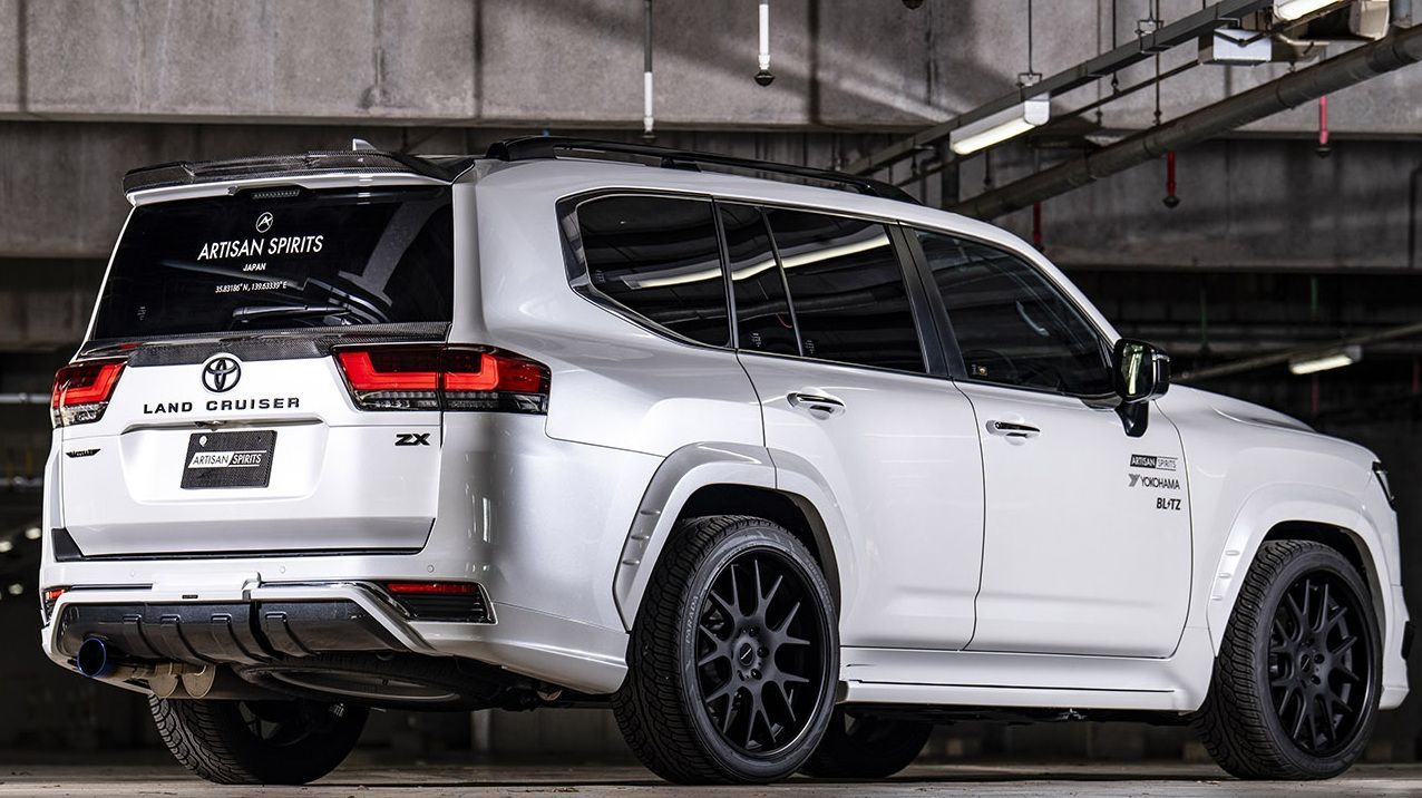 み かずよ Control Arm Bushing 54560-0W000 54570-0W000 for Nissan