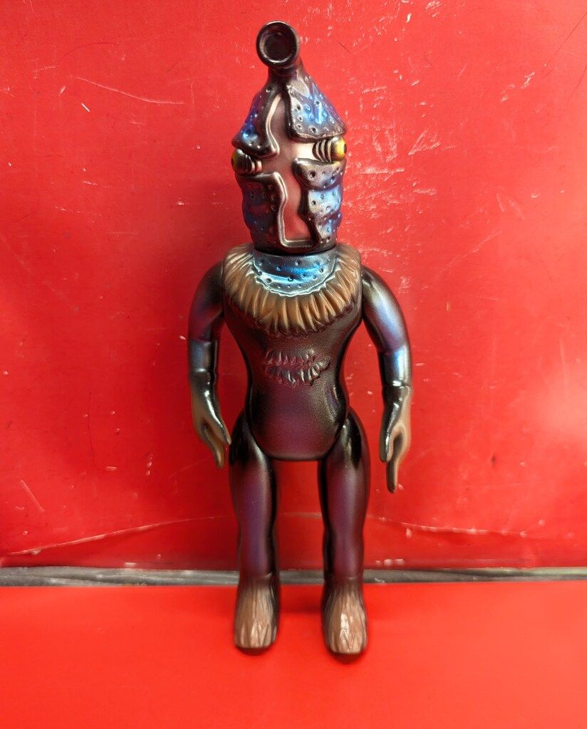 マーミット 世紀の大怪獣シリーズ ケムール人 黒成型 メタ青銀 茶塗装