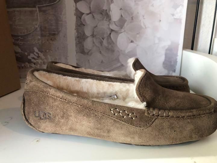 25cm 新品 UGG モカシン アンスレー ANSLEY ヒッコリーサンド-