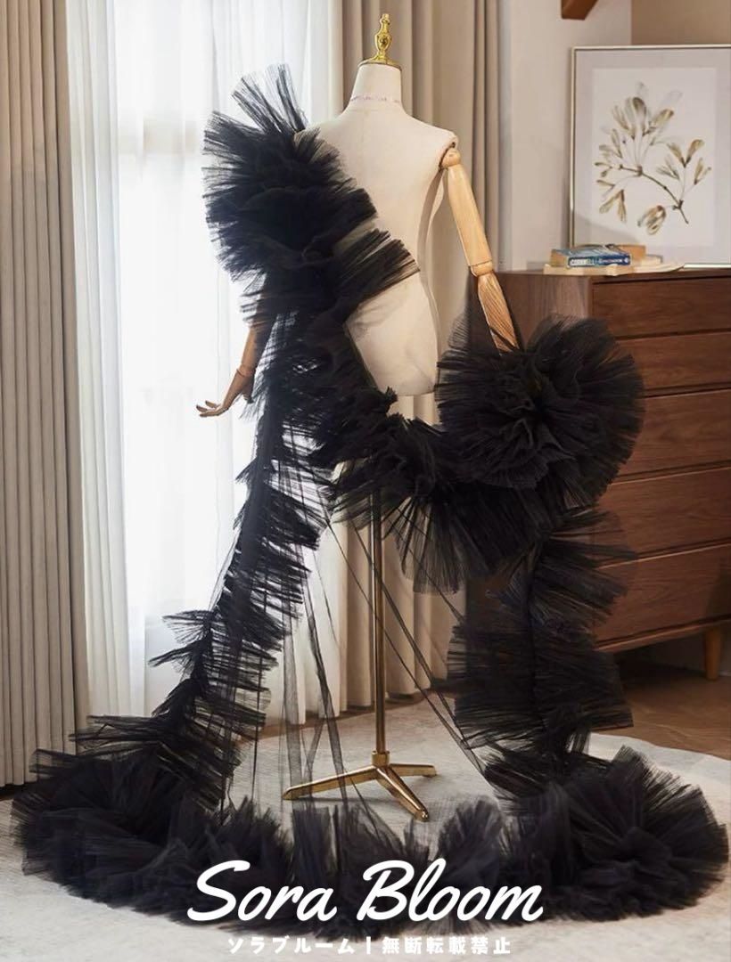 フリルスリーブのゴージャスなロングショール