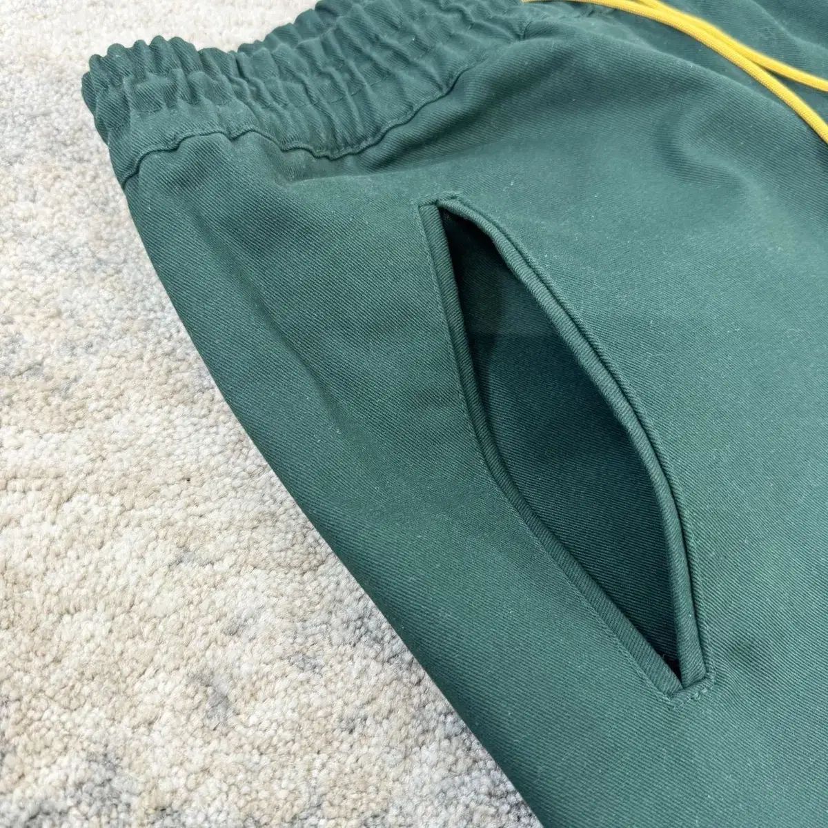 Rhude