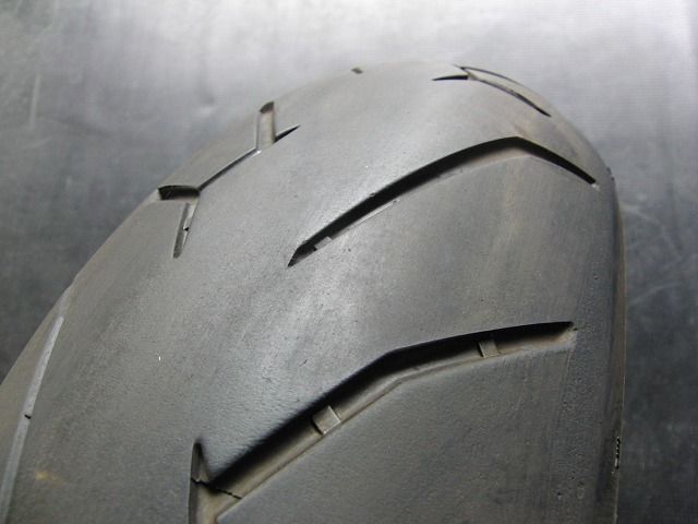 【SALE，安い】 ☆ピレリ ロッソⅡ 190/55ZR17  MM261(し539） オンロード
