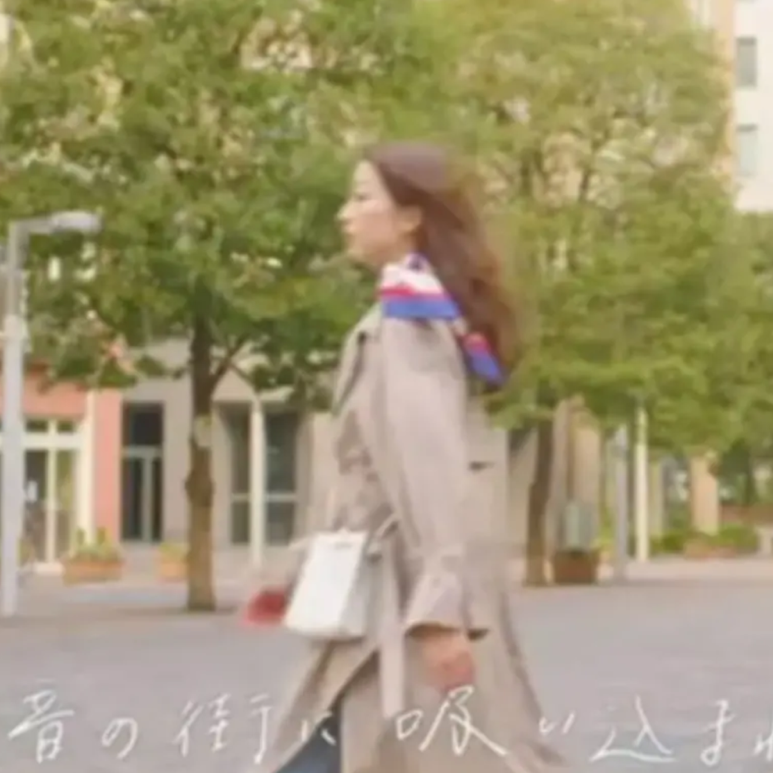 美品】石井亜美さん紹介☆ロペ スクウェアミニバッグ ホワイト