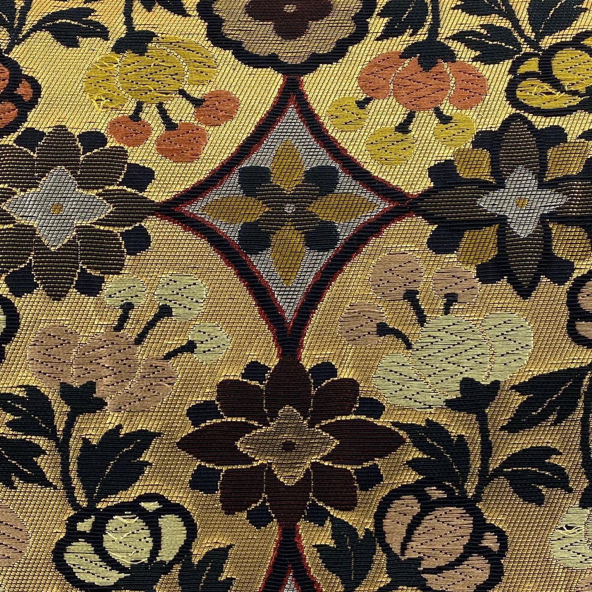 袋帯 秀品 草花 丸文 箔 刺繍 金色 六通 正絹 【中古】 - メルカリ