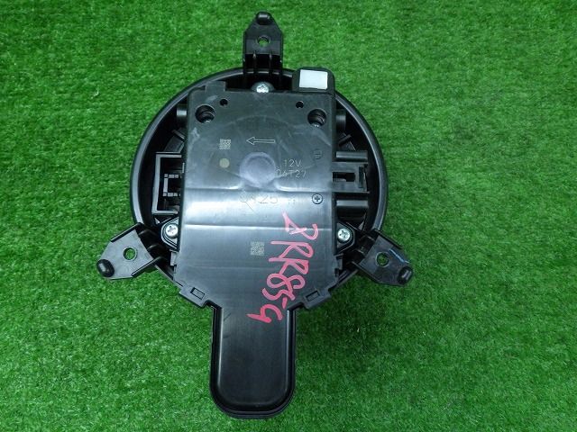 ノア ヴォクシー エスクァイア ブロアモーター ヒーターモーター ZRR80