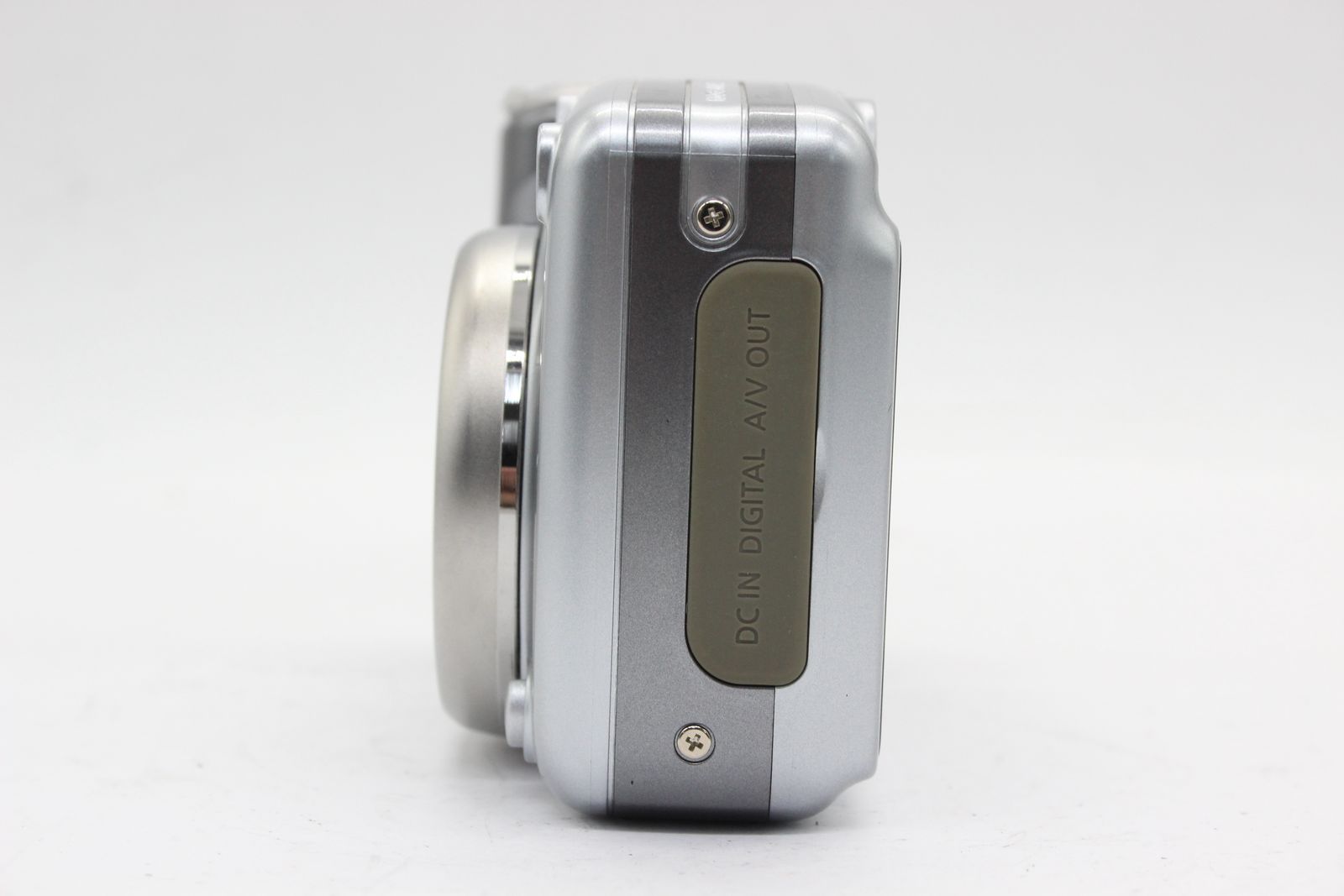 美品 返品保証】 【便利な単三電池で使用可】キャノン Canon PowerShot 