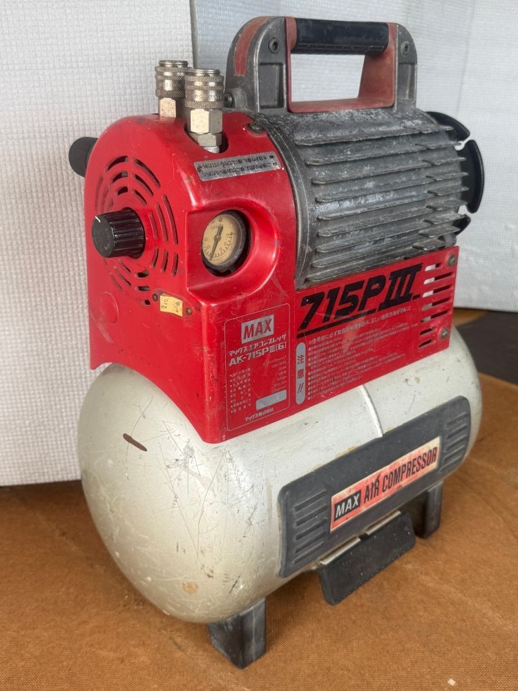 エアコンプレッサ