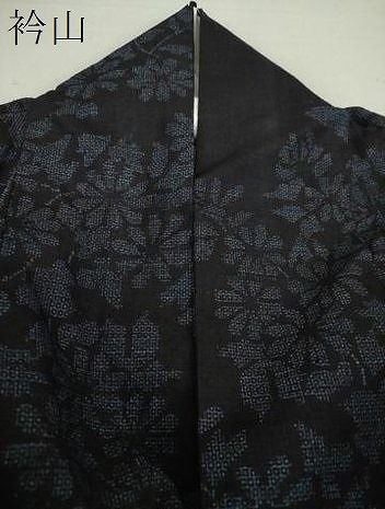 平和屋着物●本場結城紬　重要無形文化財　100亀甲　枝花文　正絹　逸品　DAAS3798ps 平和屋着物○本場結城紬 重要無形文化財 100亀甲 枝花文 正絹 逸品