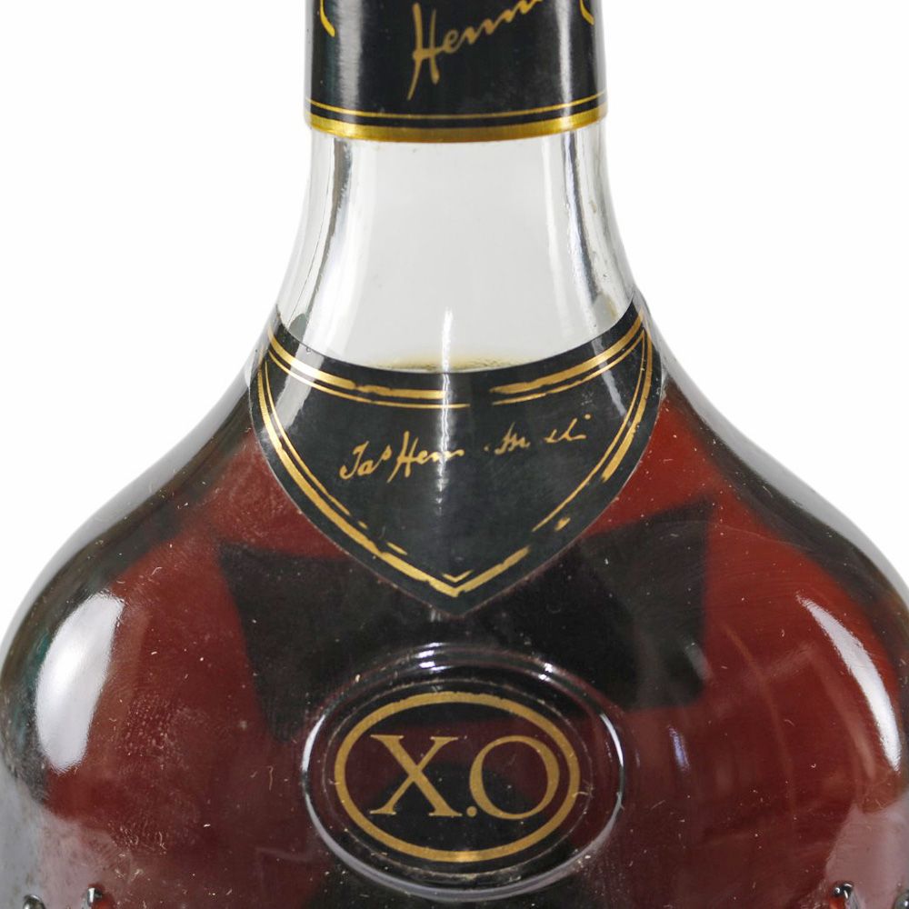 ヘネシー Hennessy XO 金キャップ コニャック 未開栓 ブランデー   中古ヘネシー Hennessy XO 金キャップ コニャック 未開栓