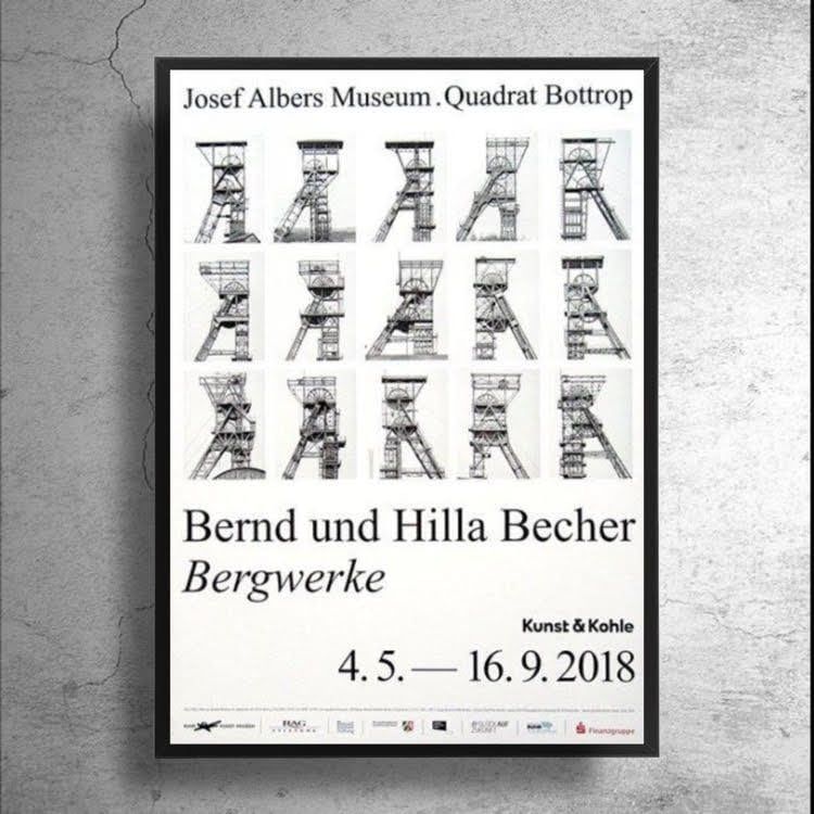 写真家『ベルント＆ヒラ・ベッヒャー Becher』2018年ドイツでの展示ポスター