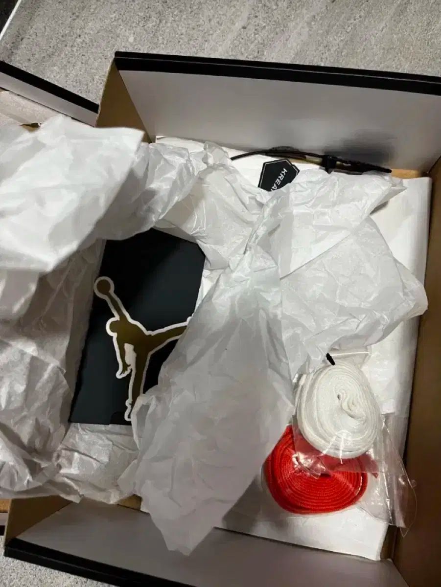 軽量の NIKE ナイキ ジョーダン 1 ロー OG スターフィッシュ 240 【90％OFF超高級ブランド】