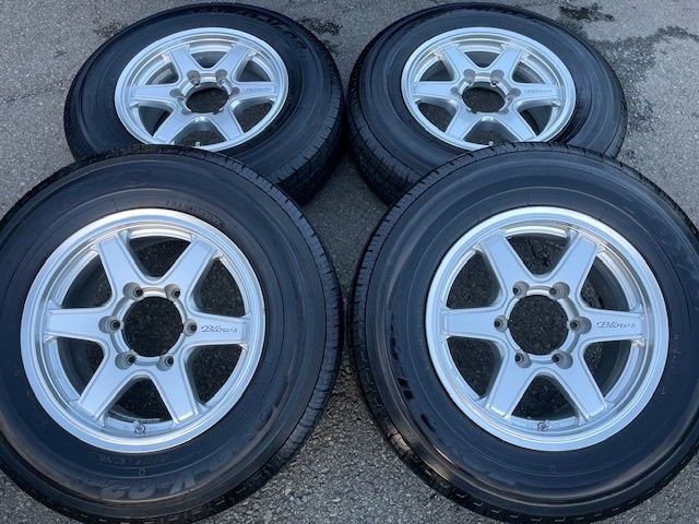 美品‼️ D.O.S SJ-T6ハイエース195⁄80⁄R15タイヤ付ホイール4