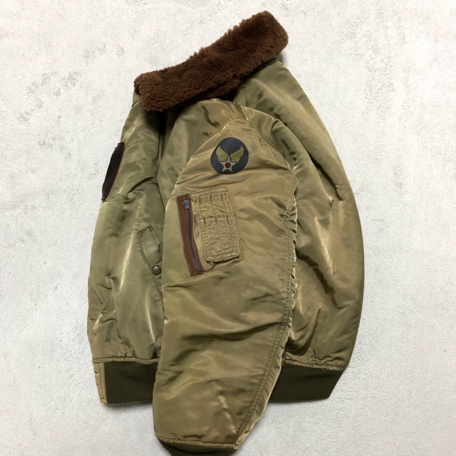 オリーブ ヒューストン