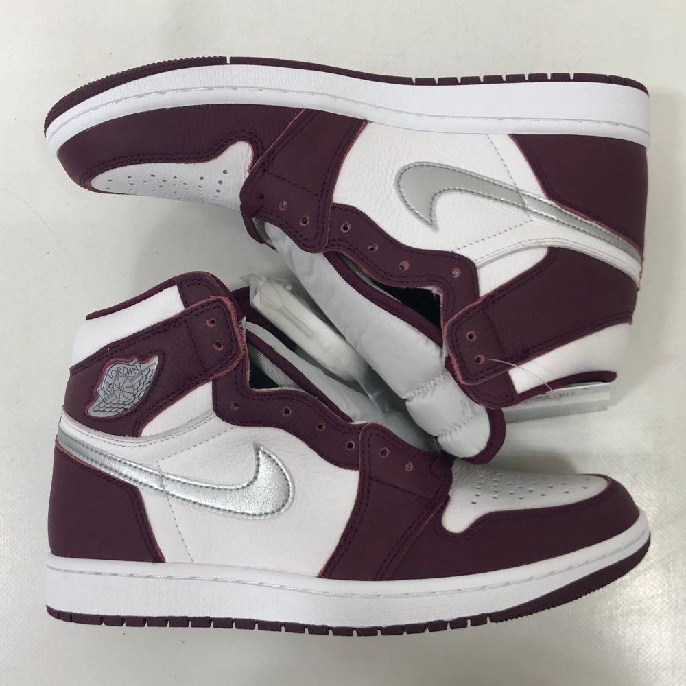 07w8197☆ NIKE AIR JORDAN 1 RETRO HIGH OG “BORDEAUX” ナイキ