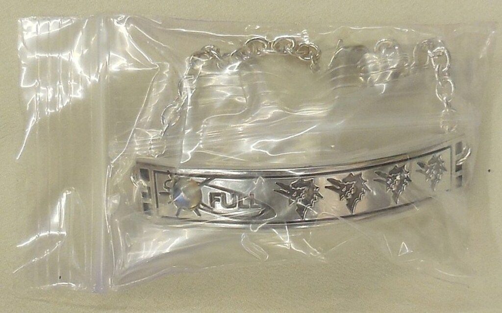 DDS×ファミ通DXパック 真・女神転生III DDS シルバーブレスレット DDS×ファミ通DXパック 真・女神転生III シルバーブレスレット 【公式通販】