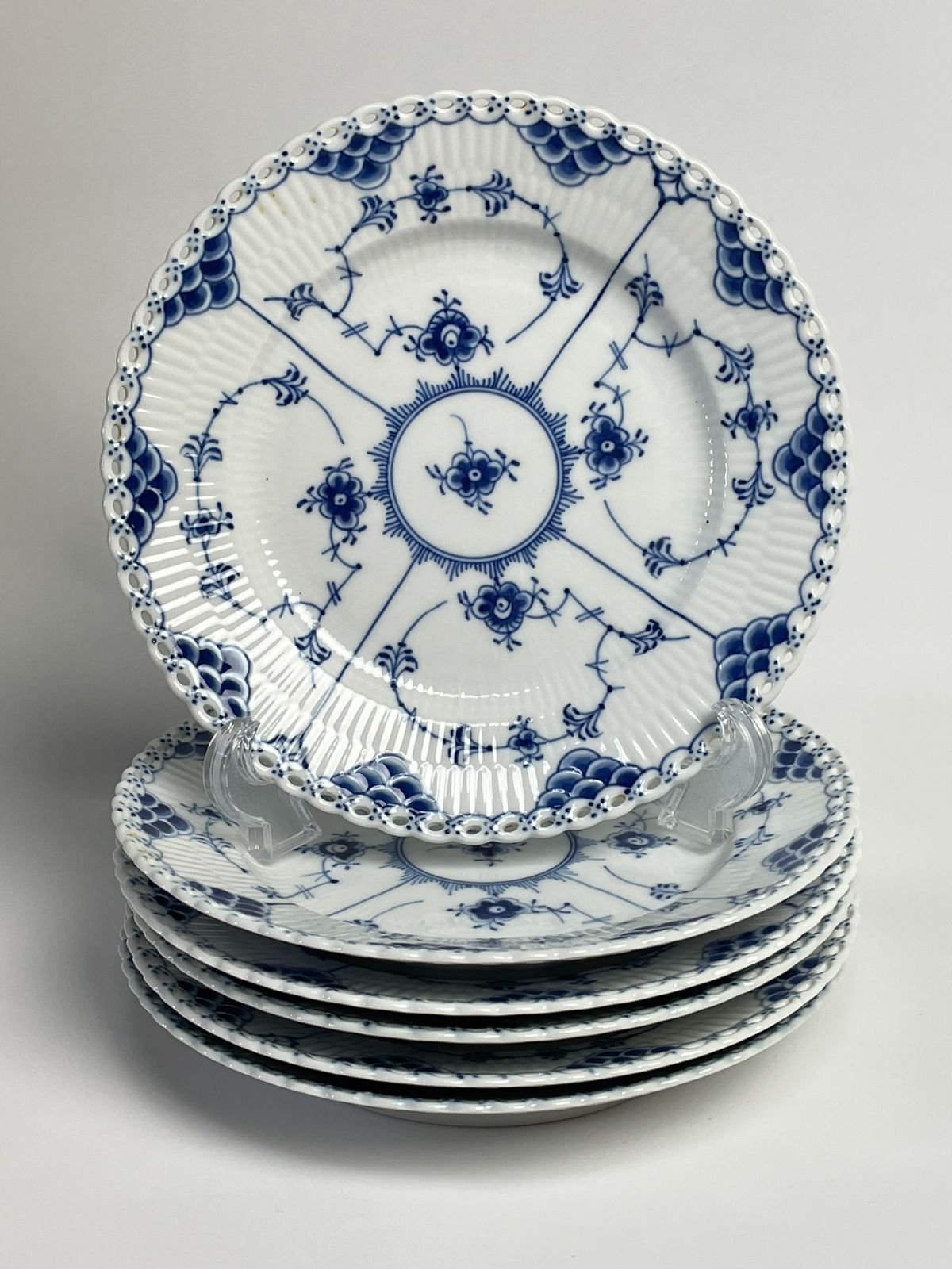 ロイヤルコペンハーゲン ブルーフルーテッド フルレース プレート・皿