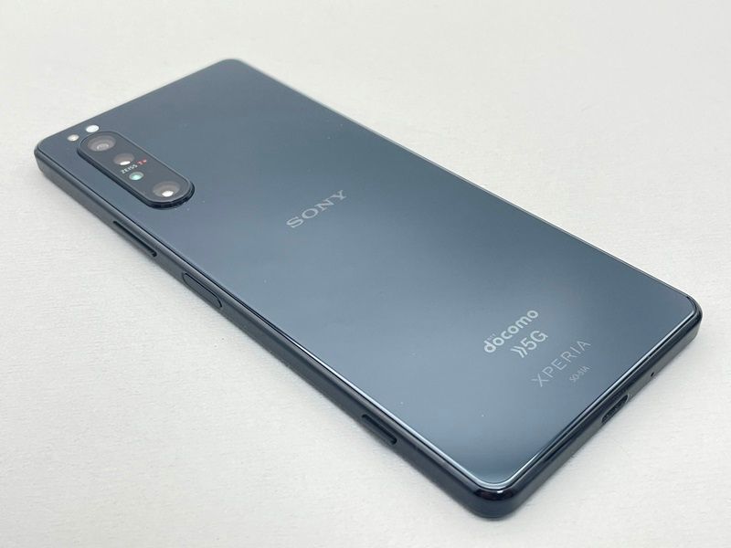 超美品】SIMロック解除済み SIMフリー docomo SO-51A SONY Xperia 1 II