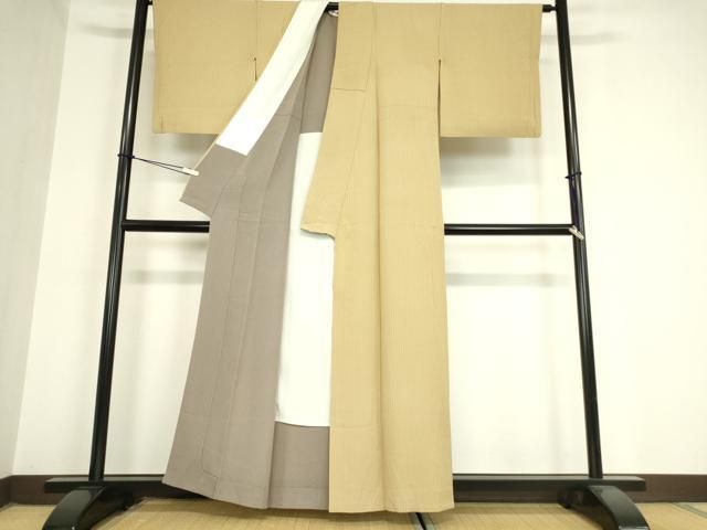 限定販売 平和屋着物 上質な色無地 単衣 縞地紋 枯色 正絹 DAAV5971az