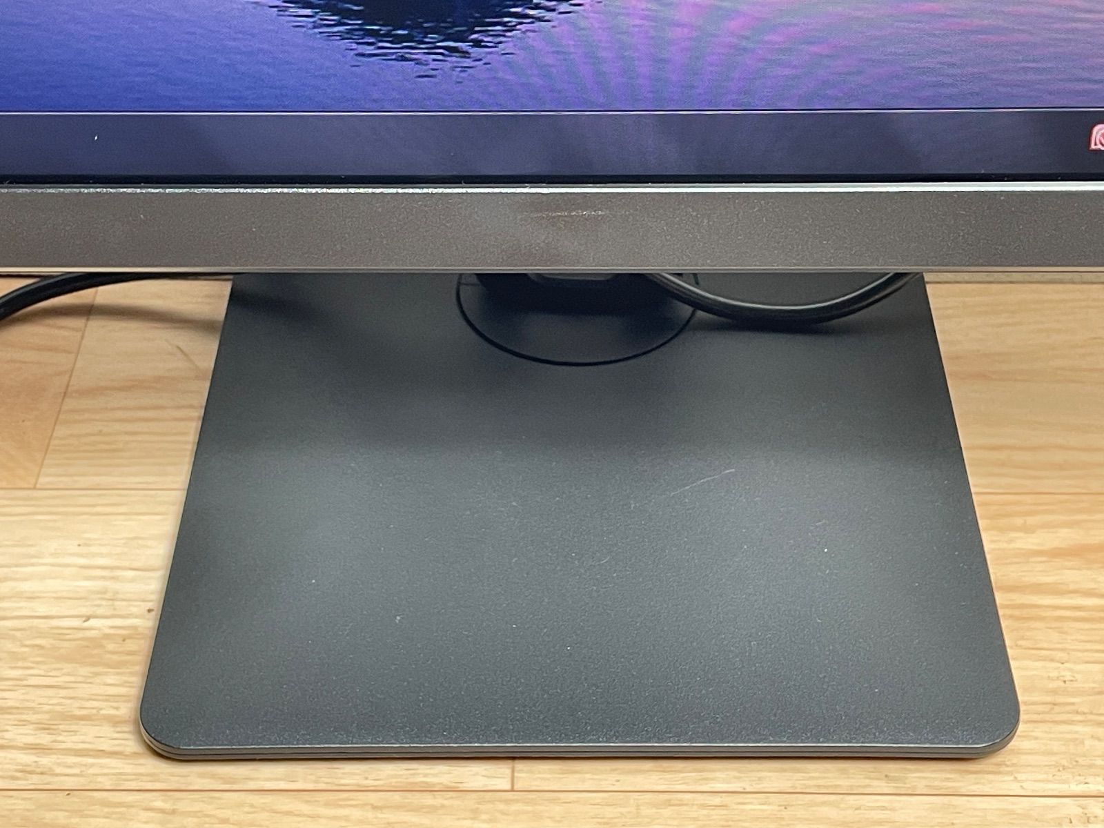 液晶ディスプレイ