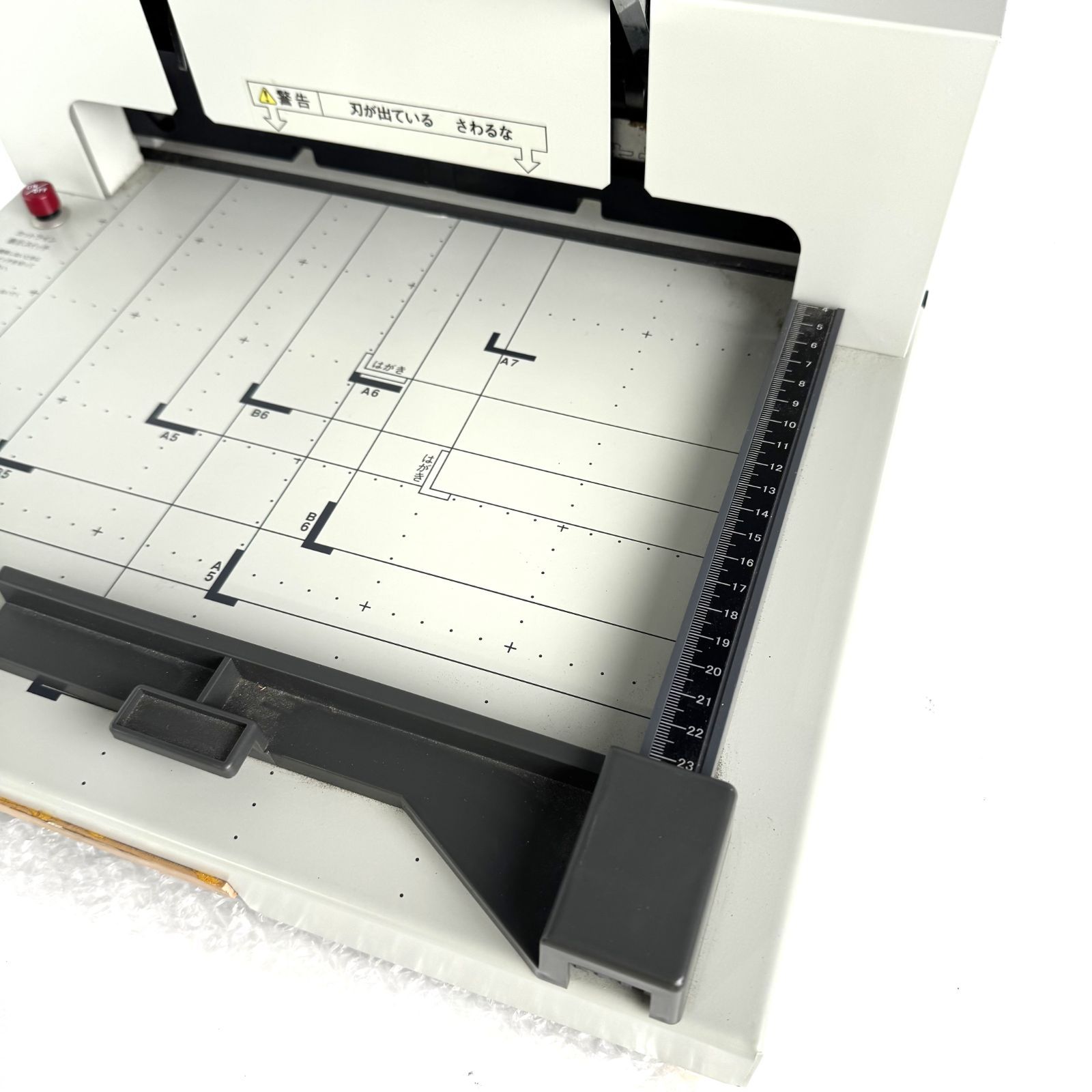 プラス かんたん替刃交換
