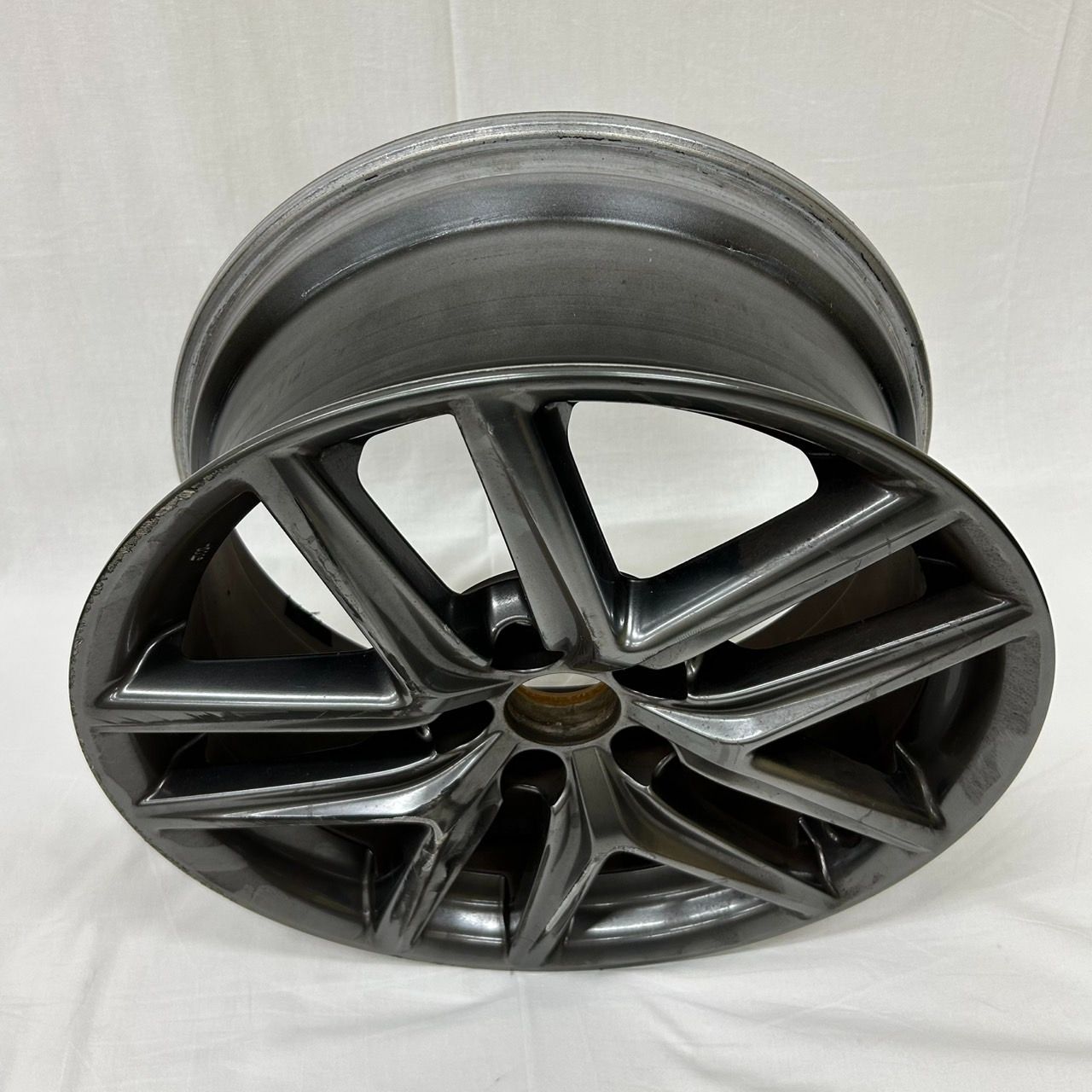 LEXUS レクサスUX Fスポーツ ホイール１本 中古品 単品 純正 ホイール 1本 レクサスUX 18インチ ☆ 7J-18 PCD114.3