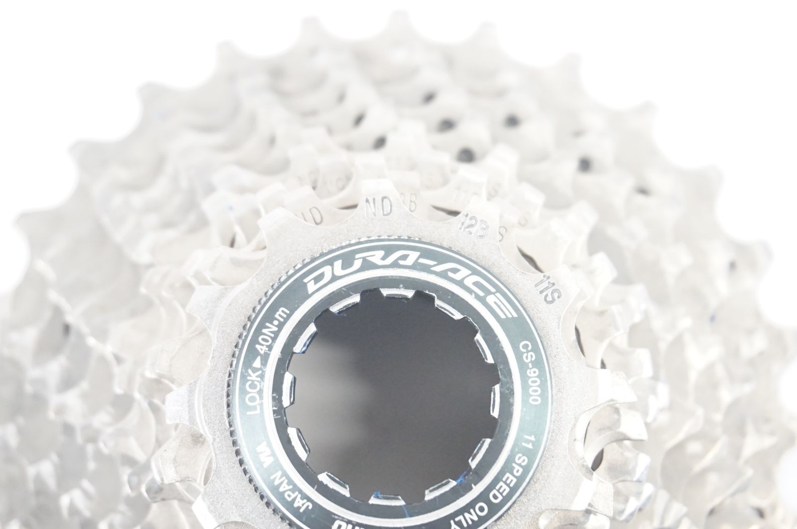 SHIMANO 「シマノ」 DURA-ACE CS-9000 12-28T スプロケット