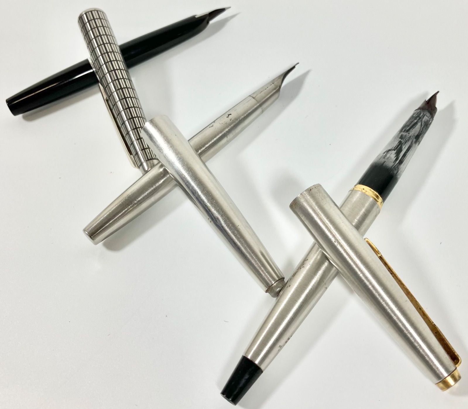 小っちゃい字書くのにおすすめ☆キャップレス万年筆 18K 細字 グレー