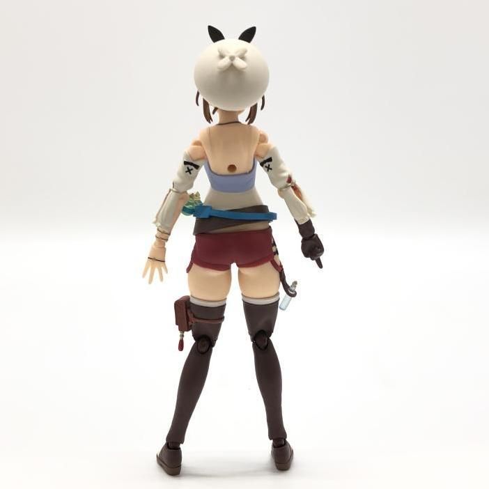 中古】開封）figma ライザリン・シュタウト[24] - メルカリ